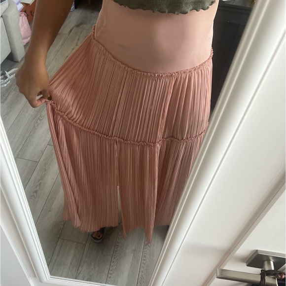 Intermix Maxi Skirt with front split in baby pink. Side zipper. Size SMALL. - Picture 4 of 5